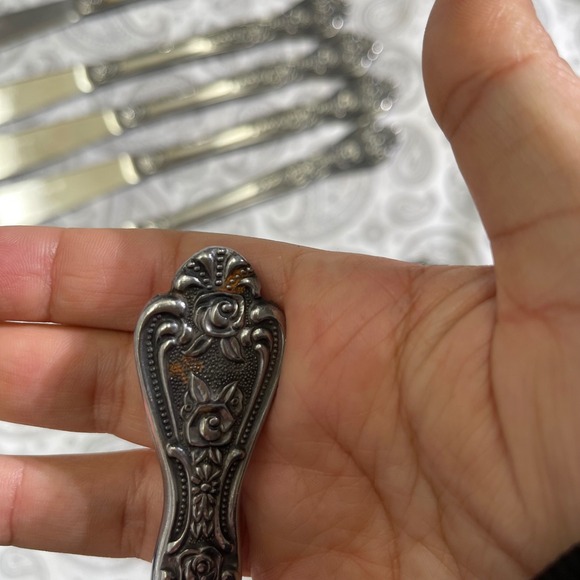 Normandy Rose Stainless Steel Dinner Knives Set of 7 Japan Floral Pattern - Picture 2 of 8